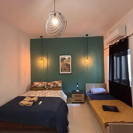 בית אירוח Comfort Retreat Quiet 1 Bedroom For 4 People With Self Checkin סליאמה