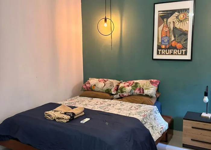 Comfort Retreat Quiet 1 Bedroom For 4 People With Self Checkin בית אירוח