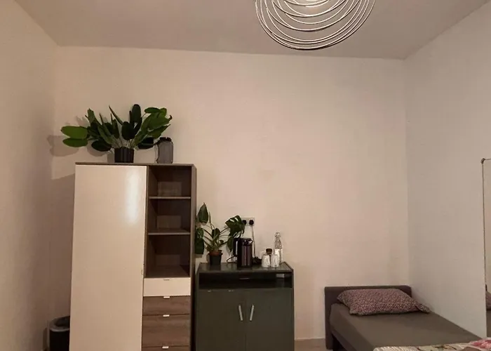 Comfort Retreat Quiet 1 Bedroom For 4 People With Self Checkin Privat bolig